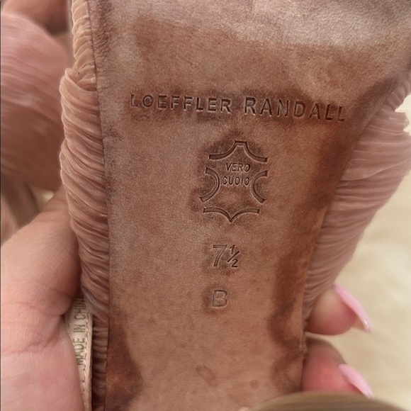 Loeffler Randall Camellia Pleated Bow Heel 37 1/2 - Picture 5 of 10